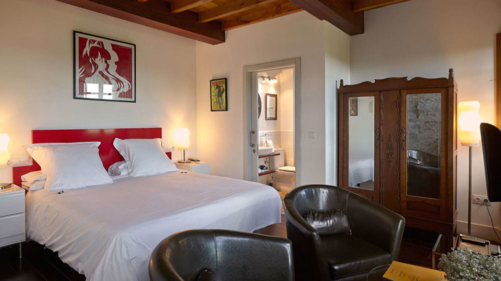 Hotel Rural 3 Cabos Эль-Вальин Экстерьер фото